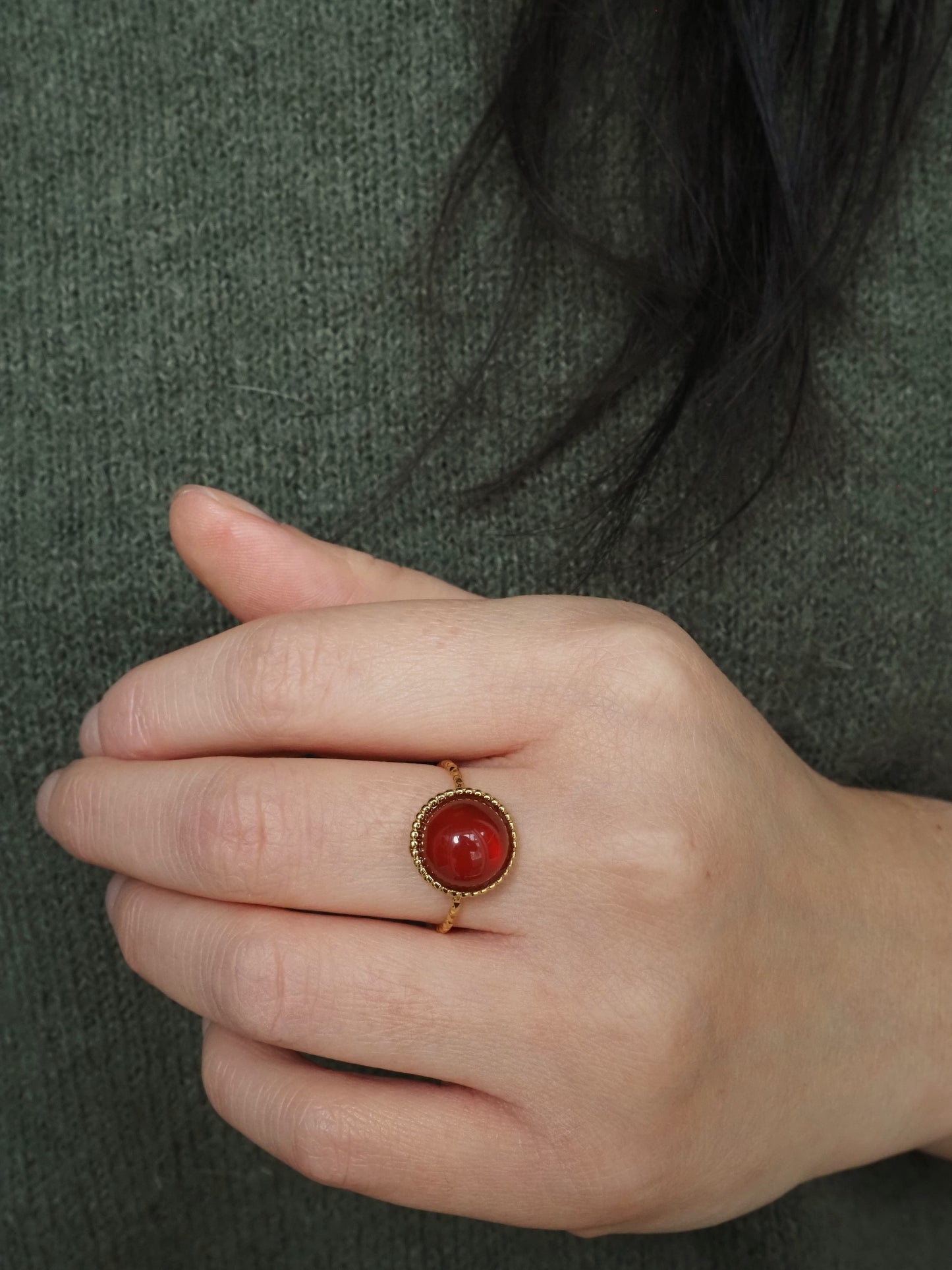 Bague ajustable FELICIE – Acier inoxydable argenté, cabochon en pierre fine ou nacre