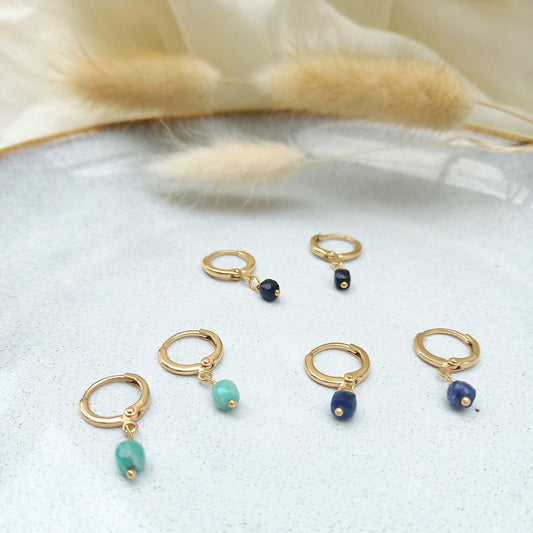 Boucles d'oreilles créoles ELEA / pierres semi-précieuses à facettes / dorées à l'or fin