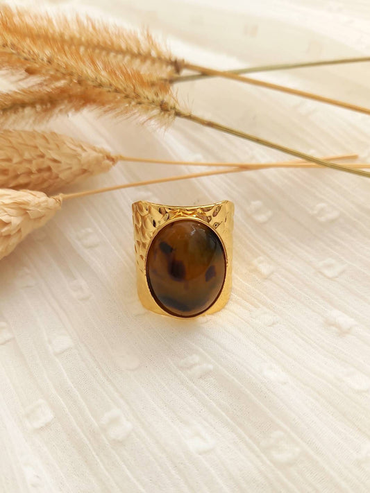 Bague ajustable BEATRICE / dorée à l'or fin / cabochon résine écaille de tortue