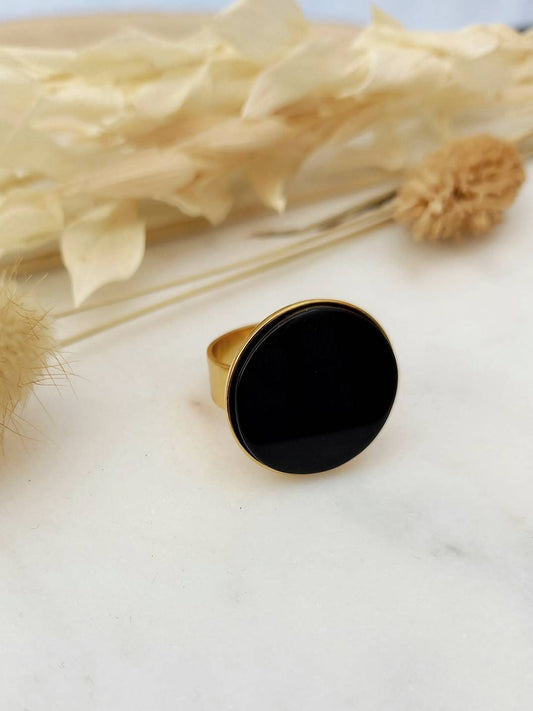 Bague ajustable MATHILDE / laiton doré / cabochon en pierre onyx noir