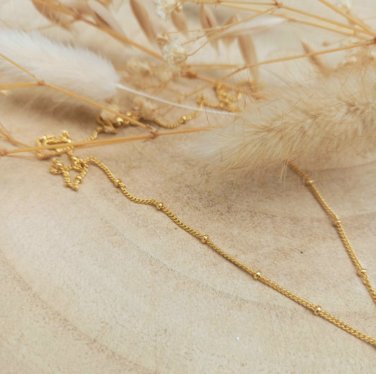 Collier FLAVIE / chaîne maille fine à boules dorée à l'or fin / médaille Etoile du Nord