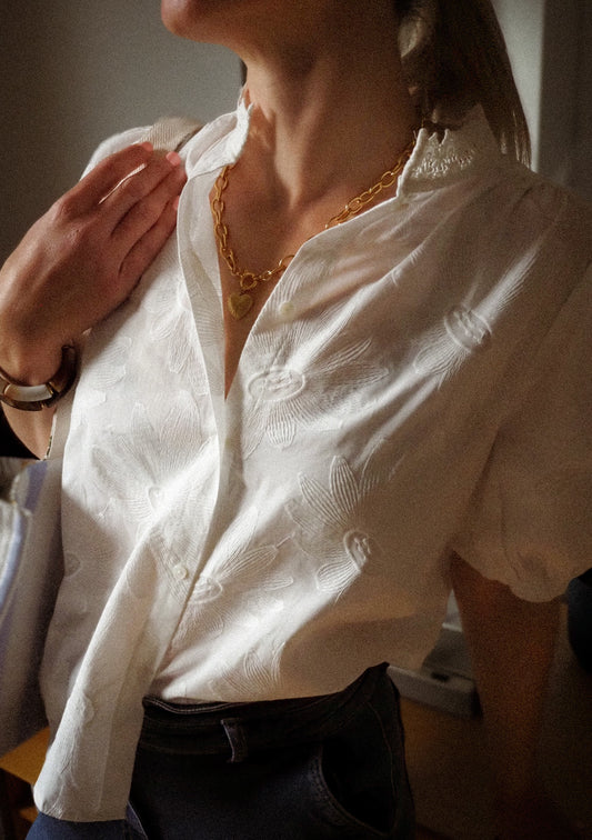 Blouse brodée fleurs col macramé - Elégance bohème