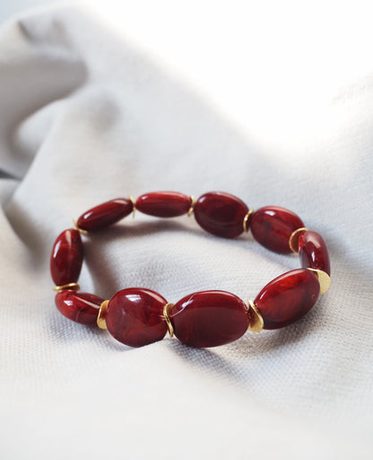 Bracelet Coloré OLIVIA – Perles ovales en résine marbrée & détails dorés