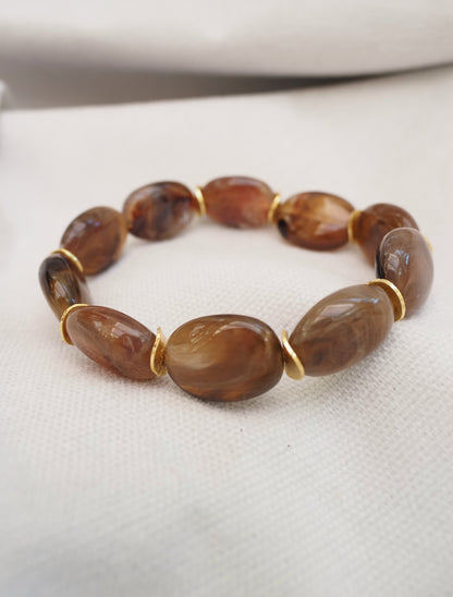 Bracelet Coloré OLIVIA – Perles ovales en résine marbrée & détails dorés