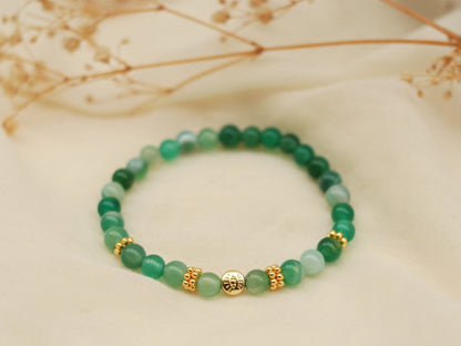Bracelet JADE / perles pierres semi-précieuses / perle mauvais oeil dorée