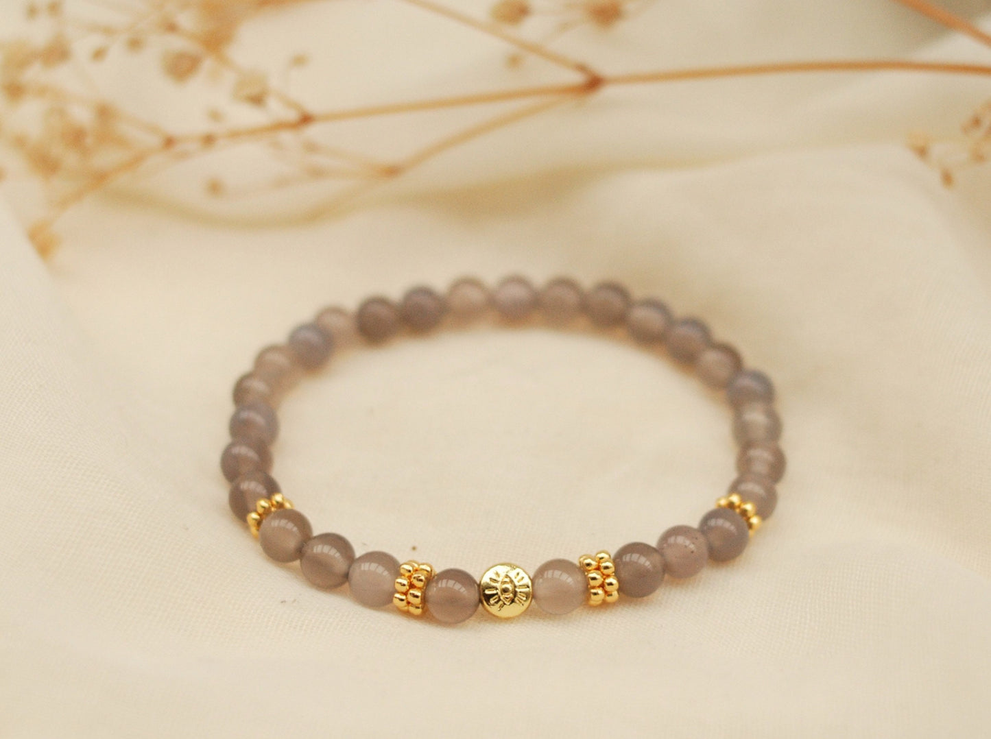Bracelet JADE / perles pierres semi-précieuses / perle mauvais oeil dorée